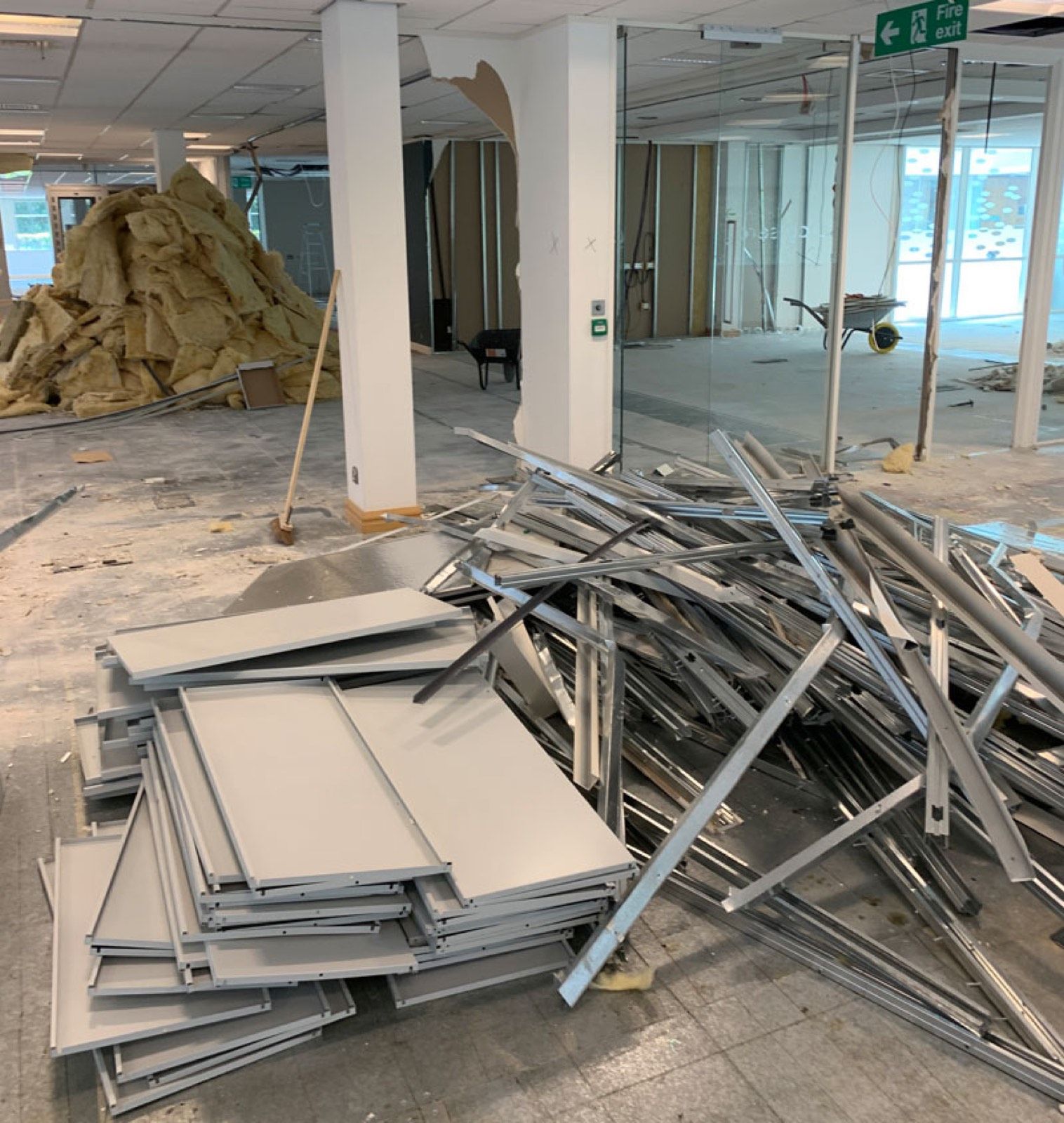 Asbestos Clearance in Putney: Safe Removal in Terraces and Conversions