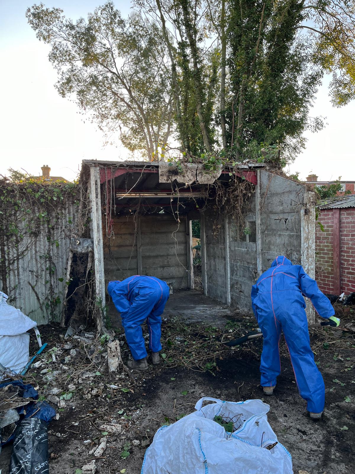 Removal step, Asbestos Sampling in Banstead