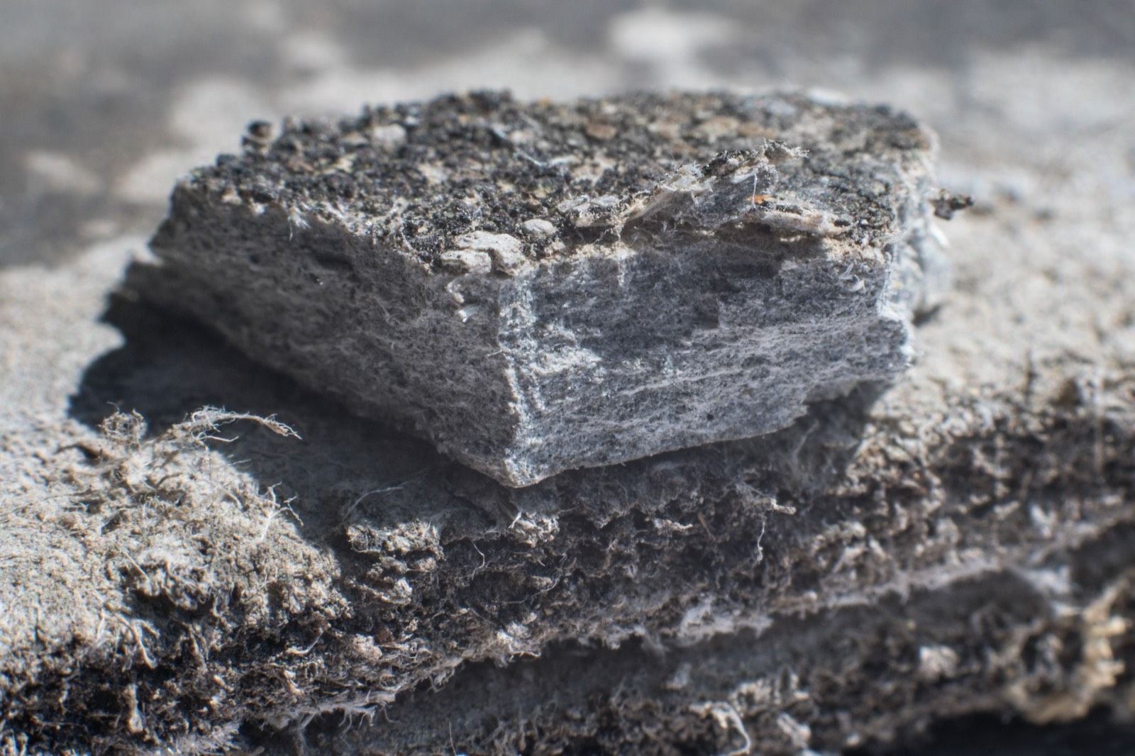 Asbestos Water Tank, Pipe & Flue Removal in Surrey, London & the South East: When to test and when to remove